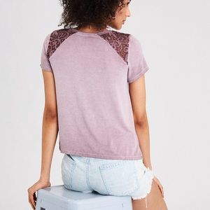 AEO SHOULDER LACE TOP